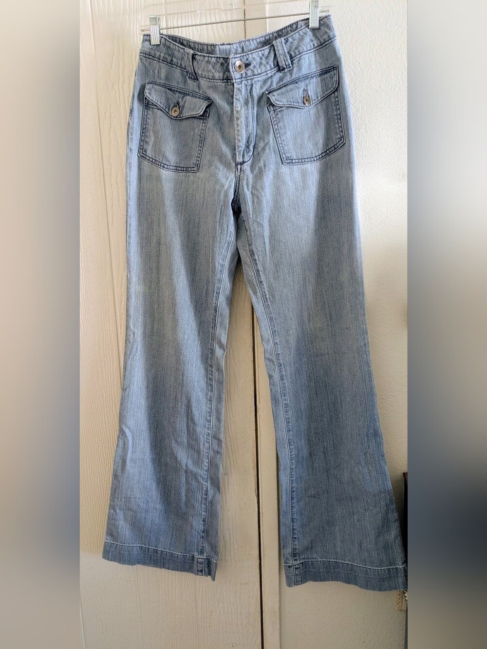 Light Wash Y2K Dominican Republic Wide Leg Women’s Jeans – Size 12 Long